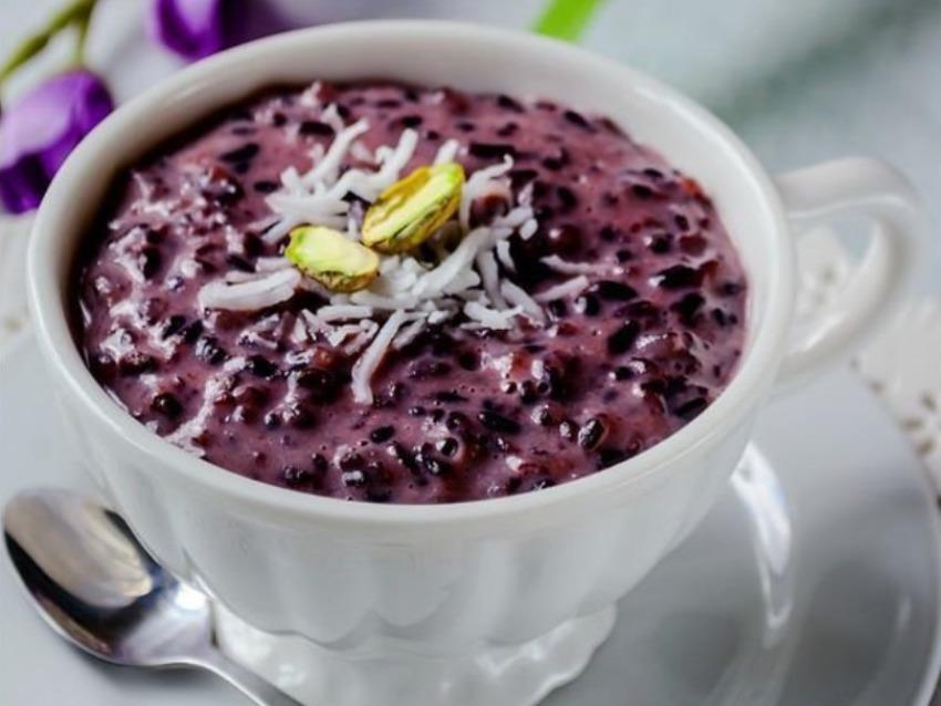 Chakhao Kheer: Savoring Tradition in a Bowl of Black Rice Bliss